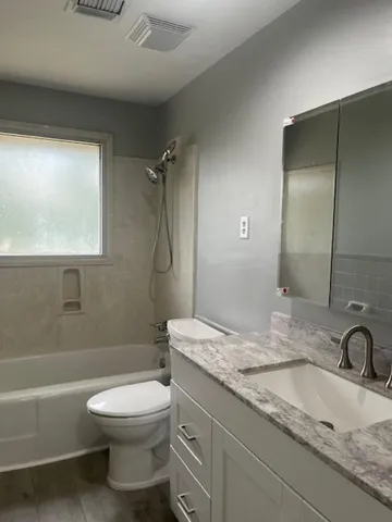 $1,500 | 236 Melita Road, Memphis, TN 38120