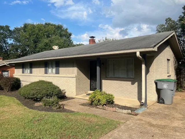$1,500 | 236 Melita Road, Memphis, TN 38120