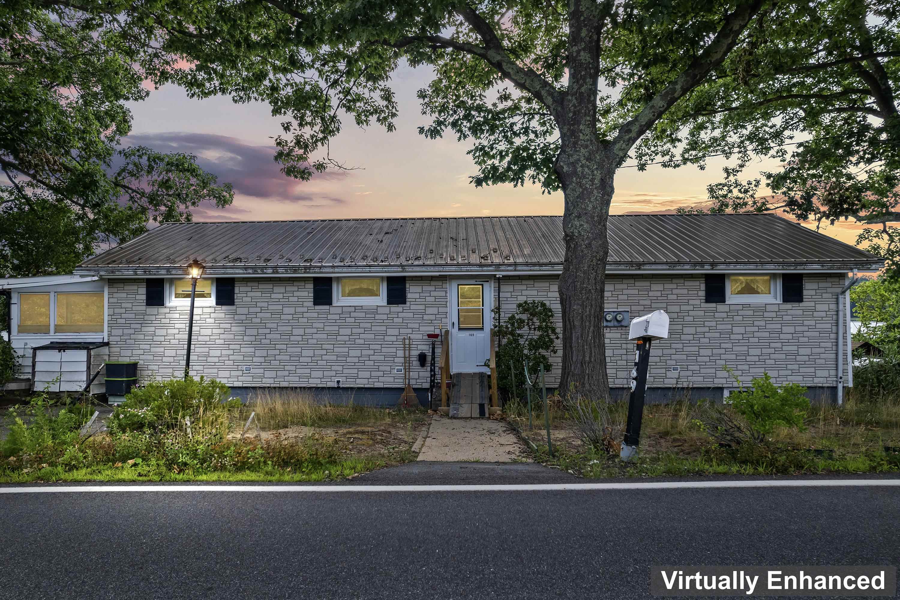 169 Spur Road Dover, NH 03820 - Photo 6 of 40 Gallery Image 6