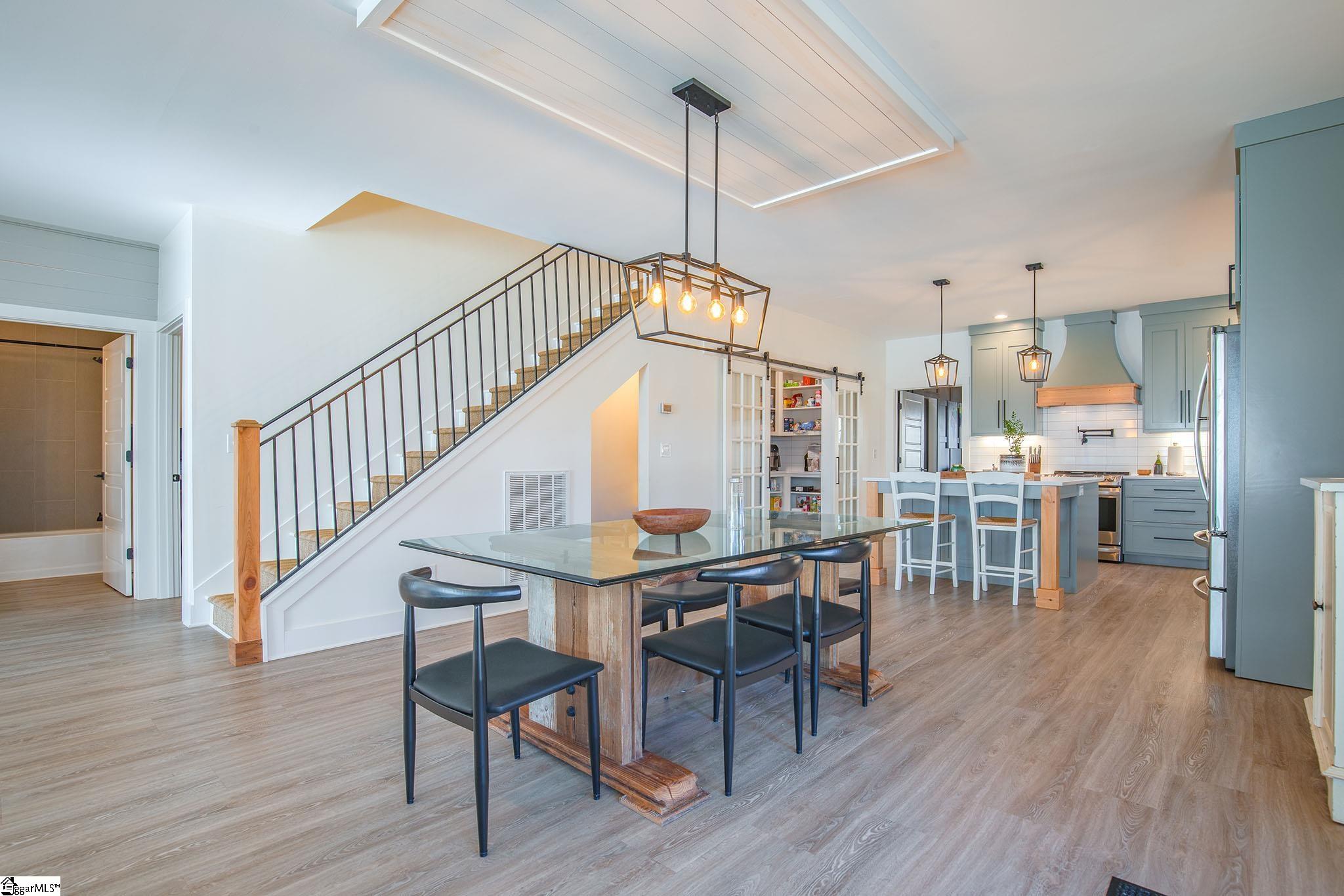 2201 Old Parker Road Greenville, SC 29609 - Photo 12 of 34