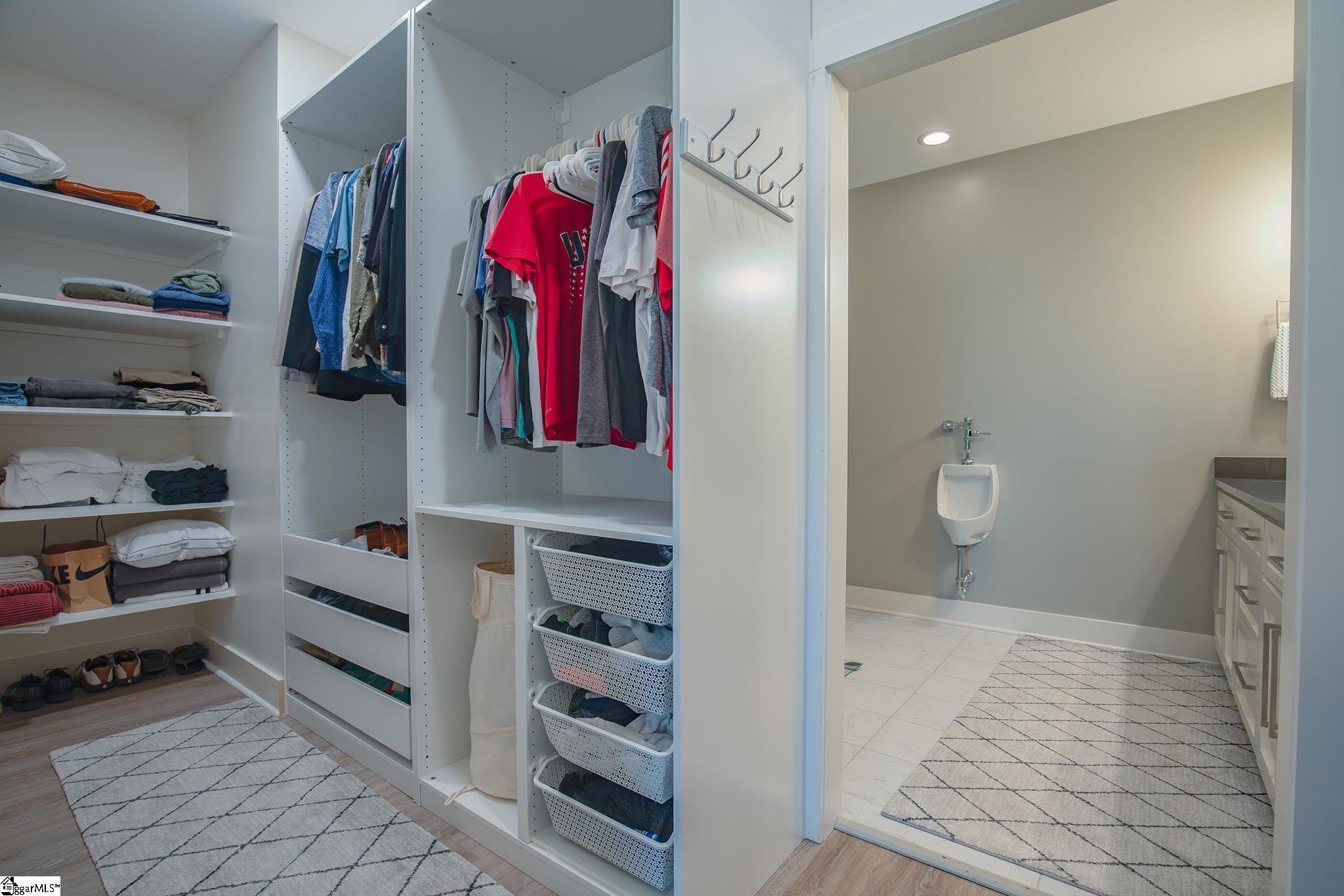 2201 Old Parker Road Greenville, SC 29609 - Photo 23 of 34