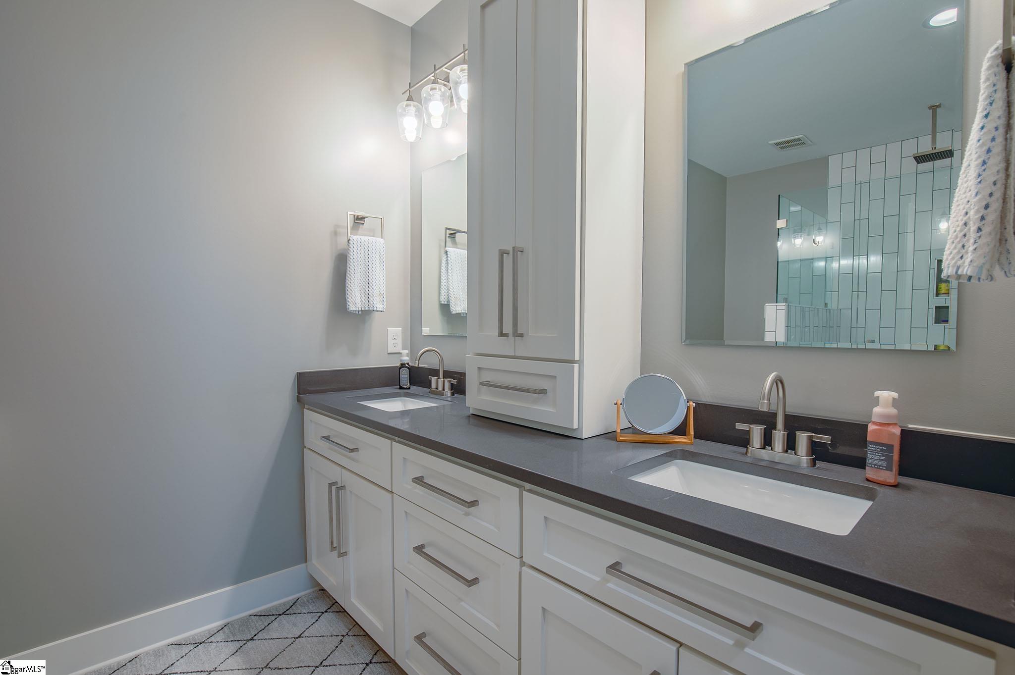 2201 Old Parker Road Greenville, SC 29609 - Photo 25 of 34