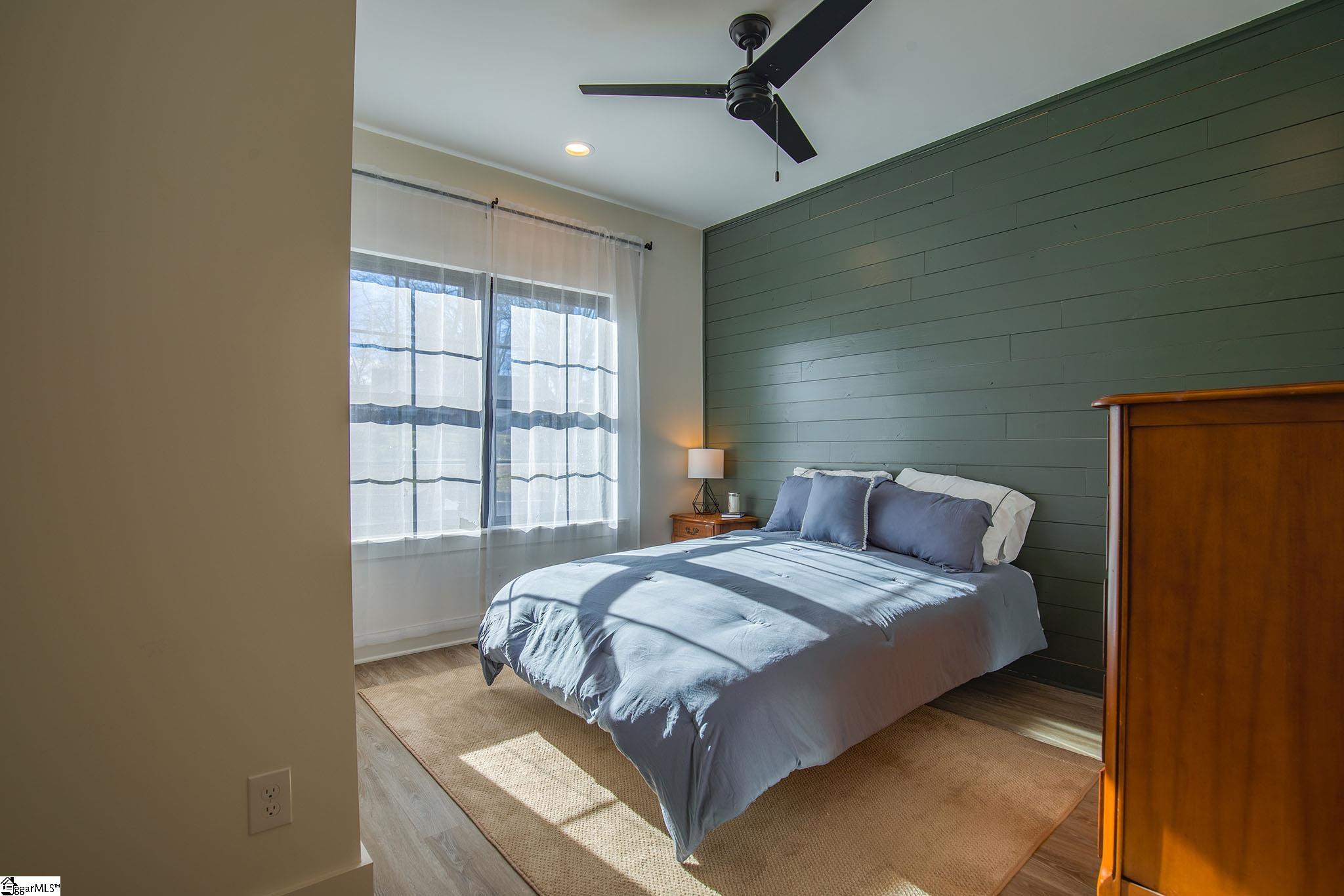 2201 Old Parker Road Greenville, SC 29609 - Photo 26 of 34