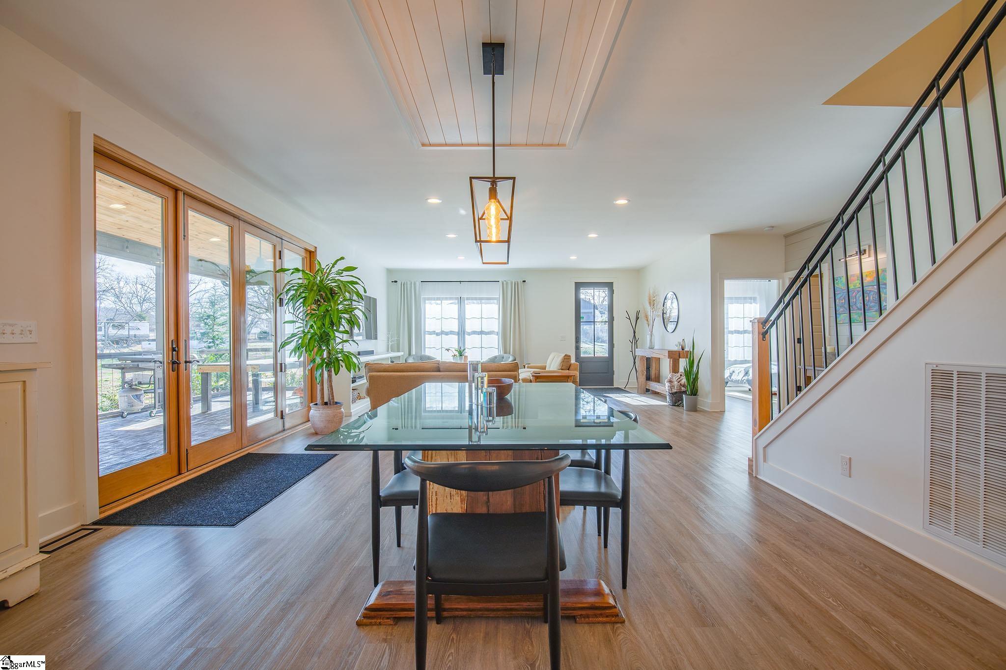 2201 Old Parker Road Greenville, SC 29609 - Photo 10 of 34