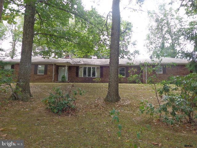 6192 Church Road Felton, PA 17322 - Photo 2 of 36