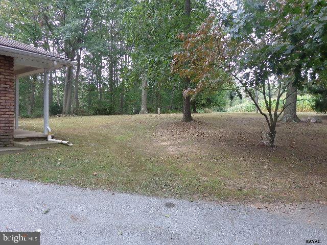 6192 Church Road Felton, PA 17322 - Photo 9 of 36
