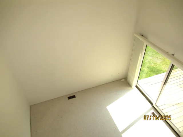 $400,000 | 1 Westbury Court, Ann Arbor, MI 48105