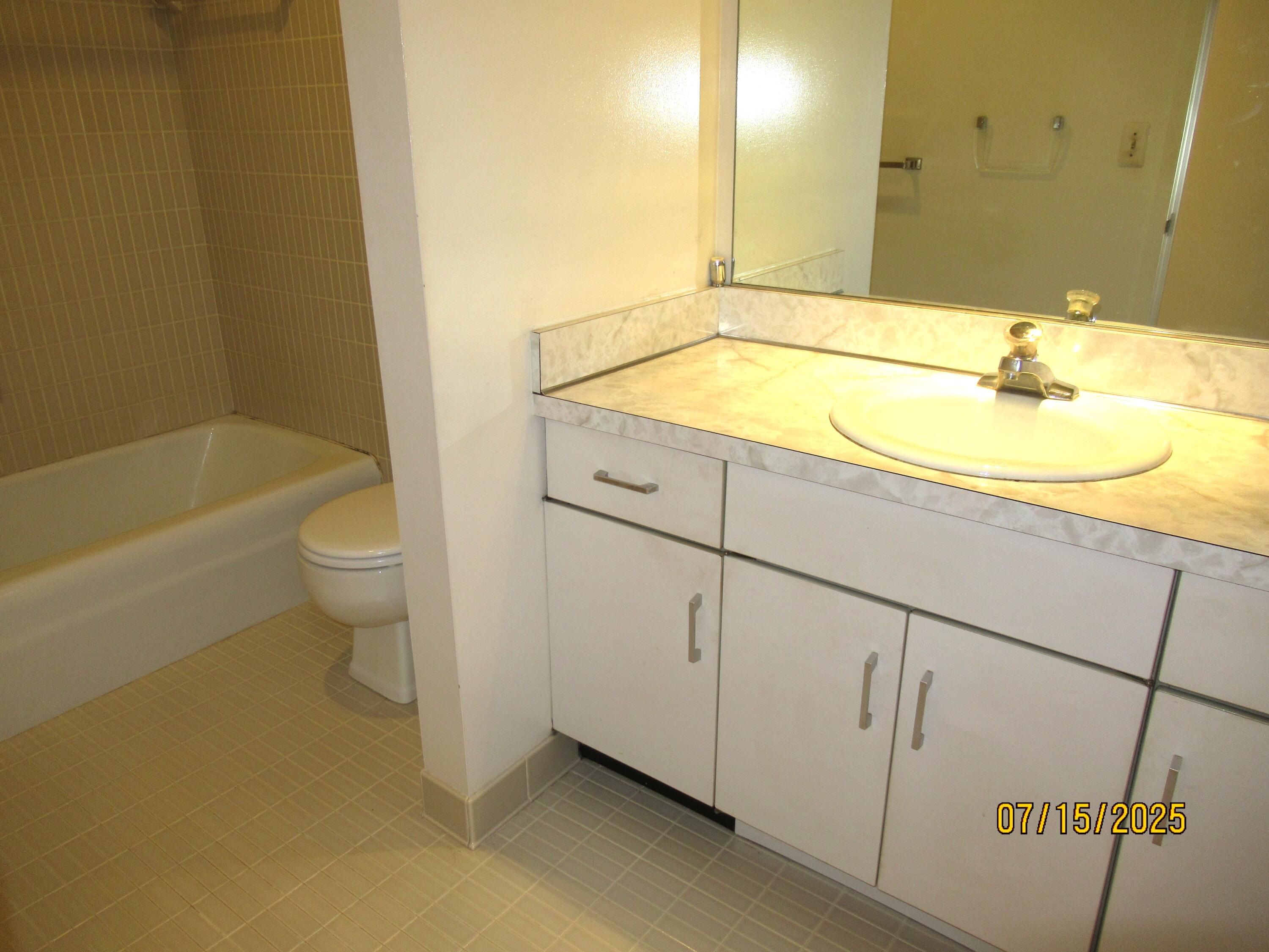 1 Westbury Court Ann Arbor, MI 48105 - Photo 22 of 36 IMG_6580