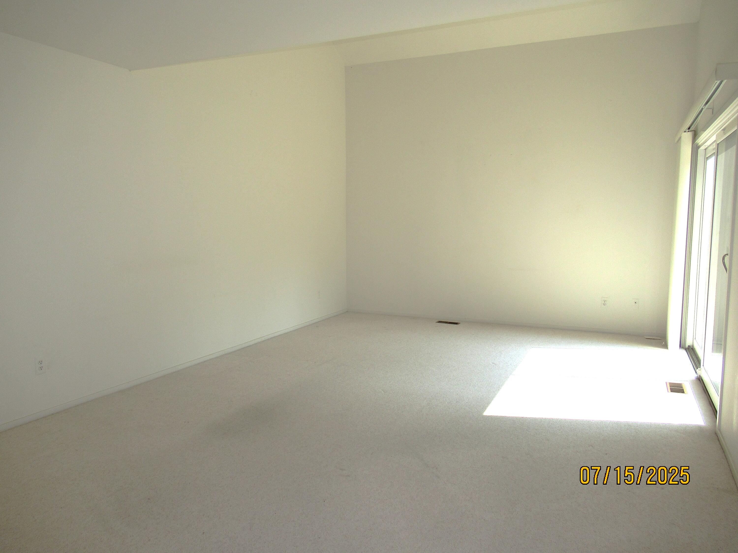 1 Westbury Court Ann Arbor, MI 48105 - Photo 6 of 36 IMG_6550