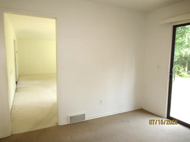 $400,000 | 1 Westbury Court, Ann Arbor, MI 48105