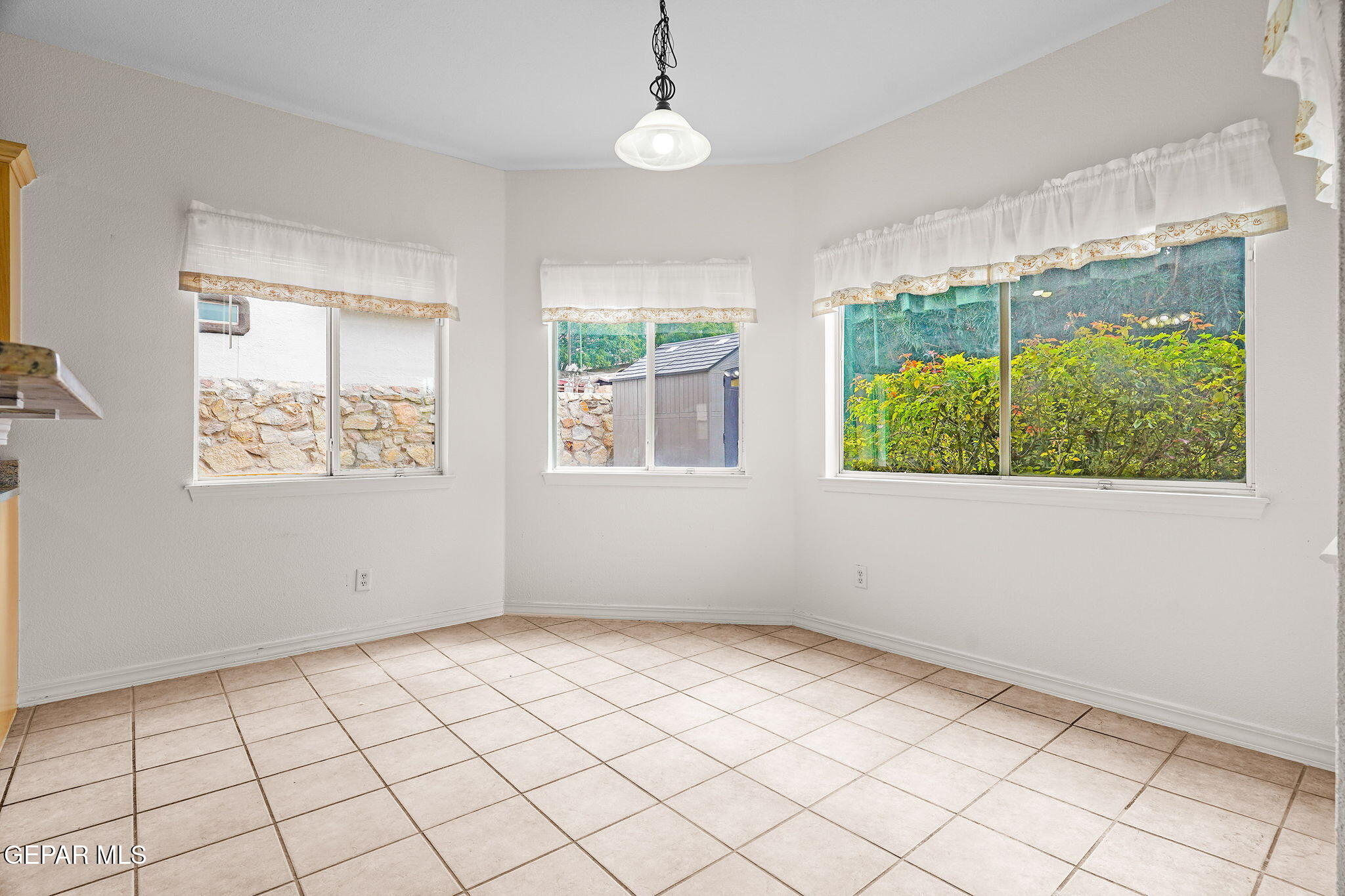 6324 Casper Ridge Drive El Paso, TX 79912 - Photo 17 of 47 18-web-or-mls-DSC02824
