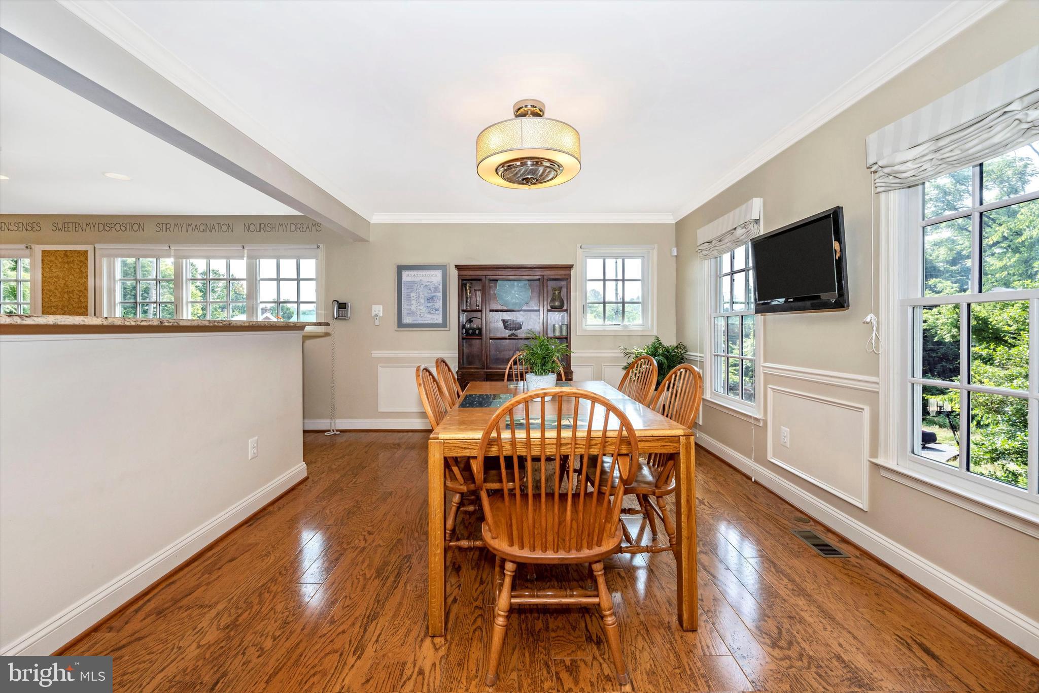 26028 Frederick Road Clarksburg, MD 20871 - Photo 14 of 61