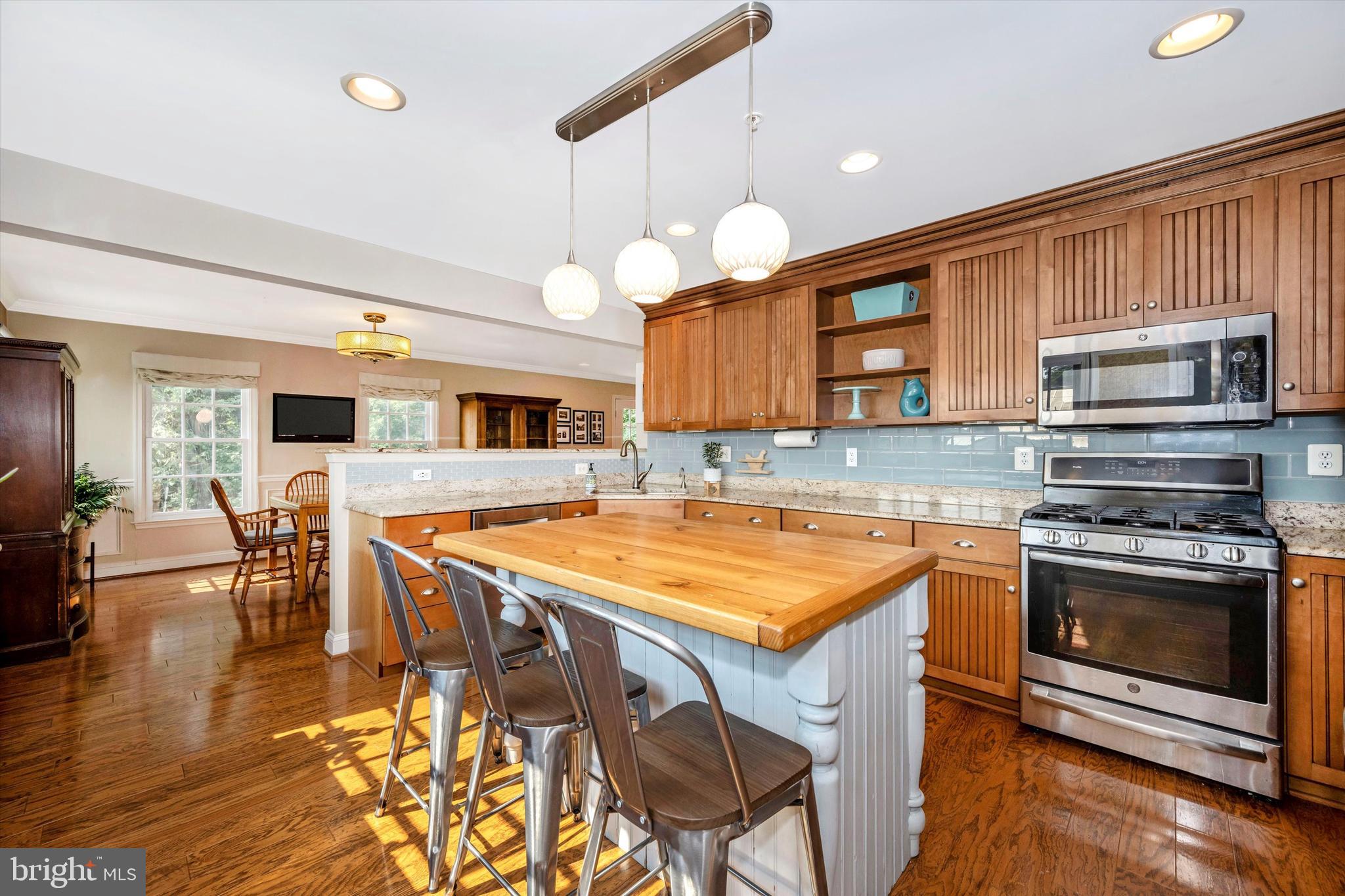 26028 Frederick Road Clarksburg, MD 20871 - Photo 22 of 61