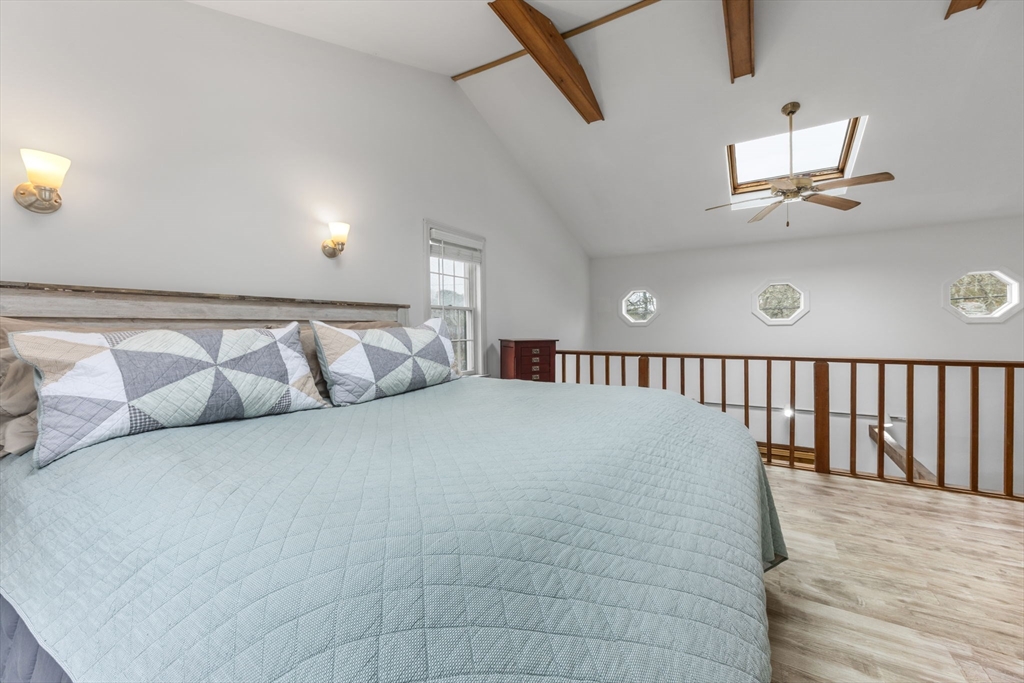 186 Walnut Street Barnstable, MA 02601 - Photo 8 of 21