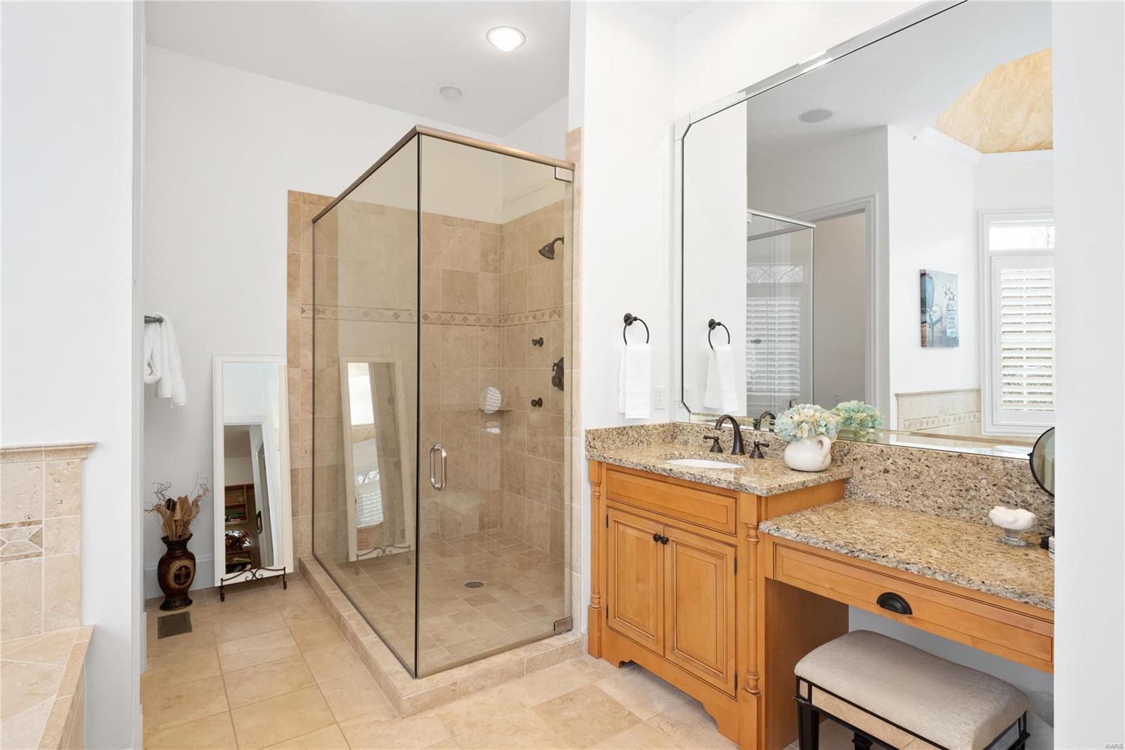 1 Pacland Estates Drive Chesterfield, MO 63005 - Photo 26 of 77