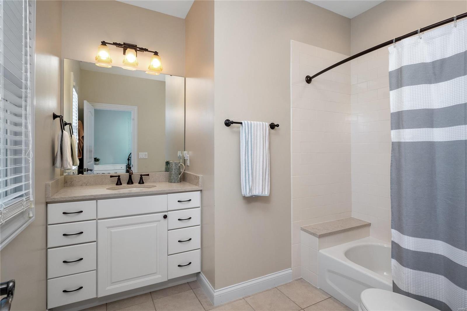 1 Pacland Estates Drive Chesterfield, MO 63005 - Photo 29 of 77