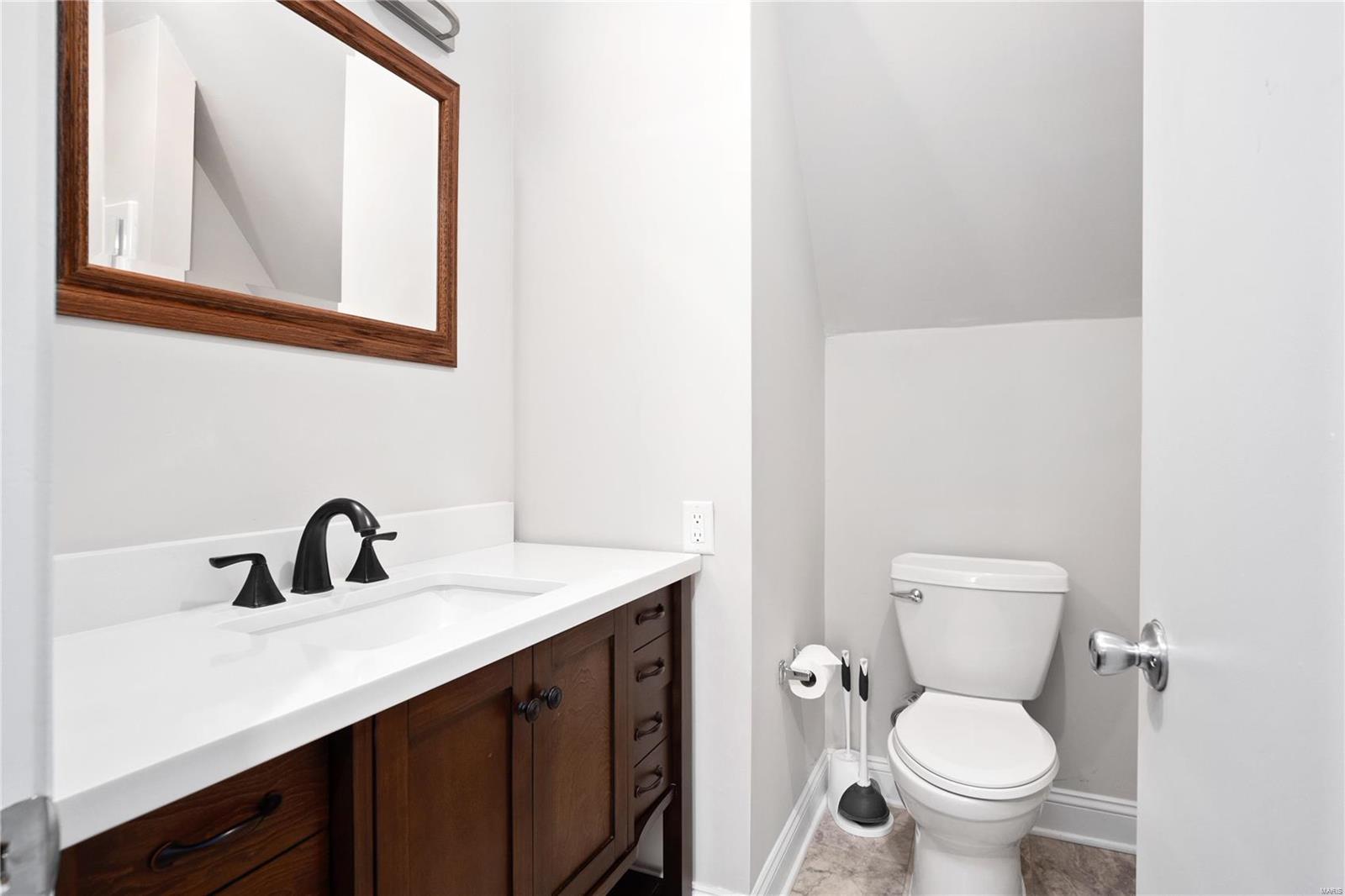 1 Pacland Estates Drive Chesterfield, MO 63005 - Photo 52 of 77