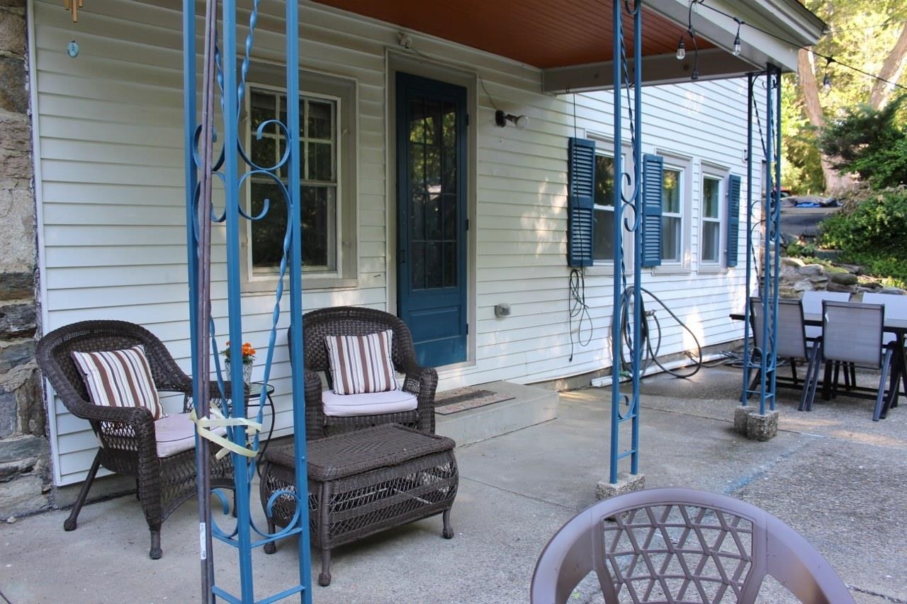 2 Hill Place Springfield, VT 05156 - Photo 11 of 35