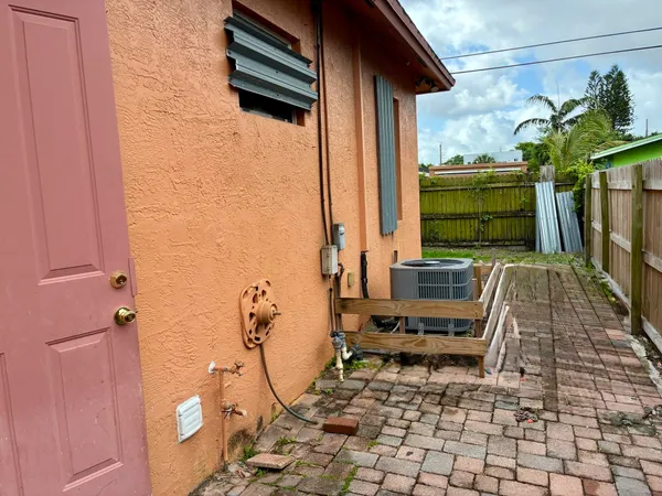 $416,000 | 2200 Northwest 5th Street, Pompano Beach, FL 33069