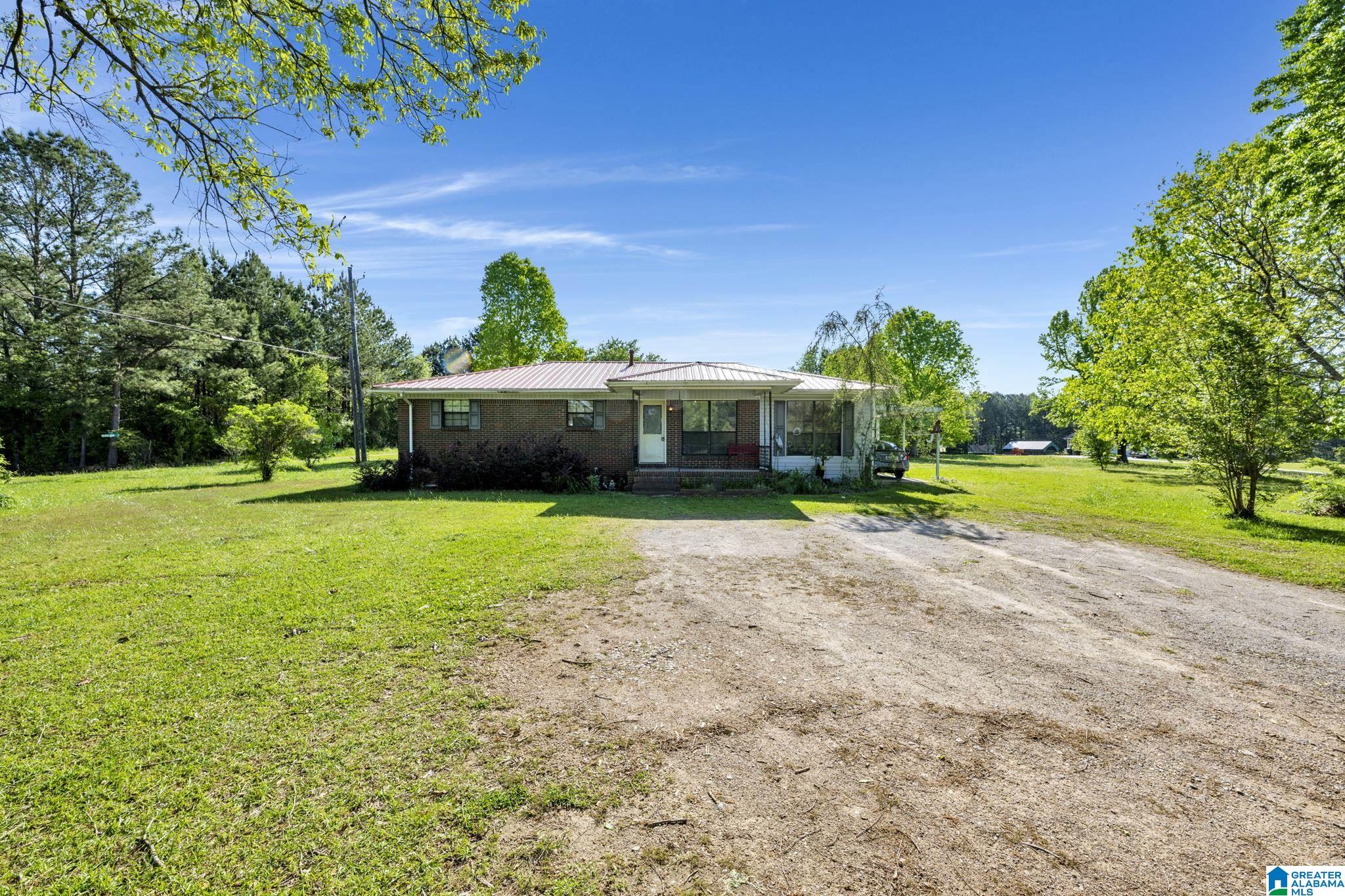 1945 Wallstown Road Hayden, AL 35079 - Photo 3 of 36