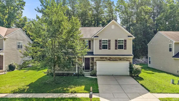 $399,000 | 3433 South Glasgow Circle, Bloomington, IN 47403