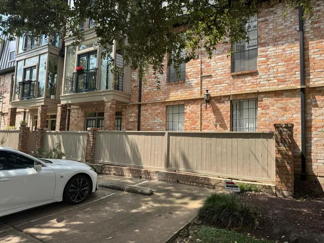 a view of outdoor space yard and patio