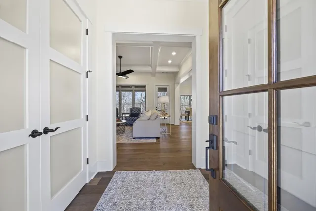 $849,000 | 410 Edgewater Trail, Toccoa, GA 30577