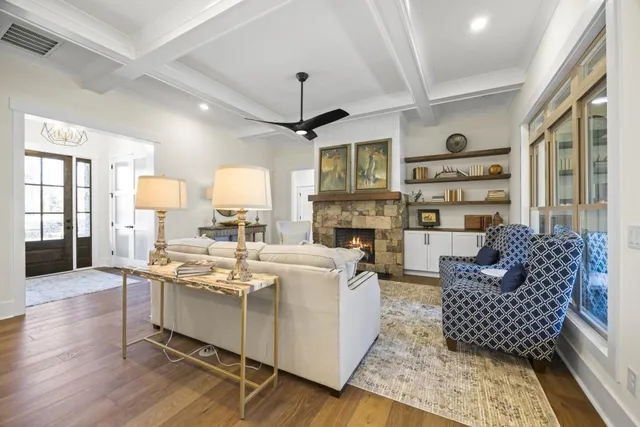 $849,000 | 410 Edgewater Trail, Toccoa, GA 30577