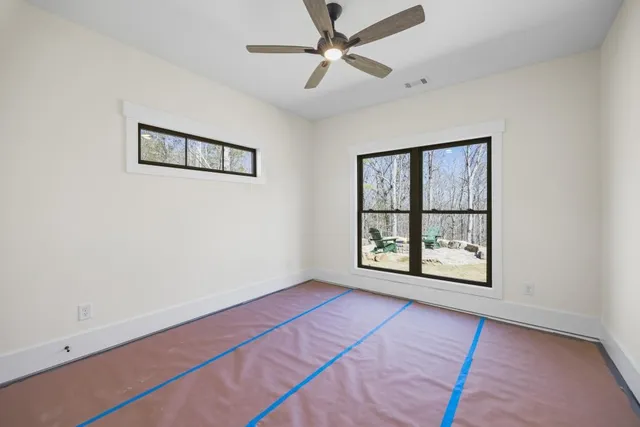 $849,000 | 410 Edgewater Trail, Toccoa, GA 30577