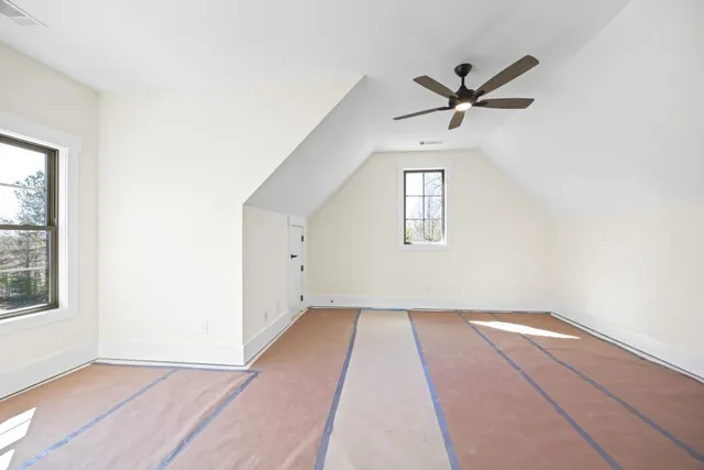 $849,000 | 410 Edgewater Trail, Toccoa, GA 30577