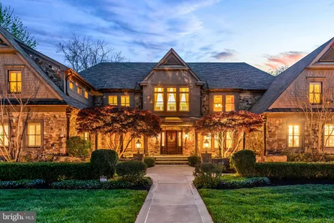 $2,300,000 | 728 Mill Street, Moorestown, NJ 08057