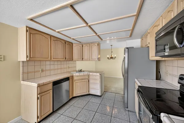 $975,000 | 1074 Almaden Village Lane, San Jose, CA 95120