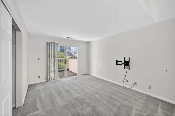 $975,000 | 1074 Almaden Village Lane, San Jose, CA 95120