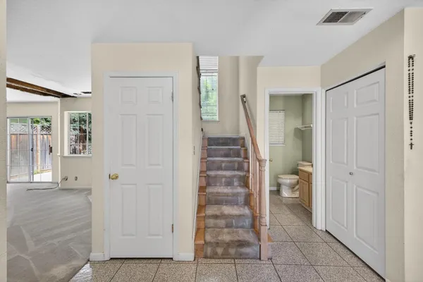 $975,000 | 1074 Almaden Village Lane, San Jose, CA 95120