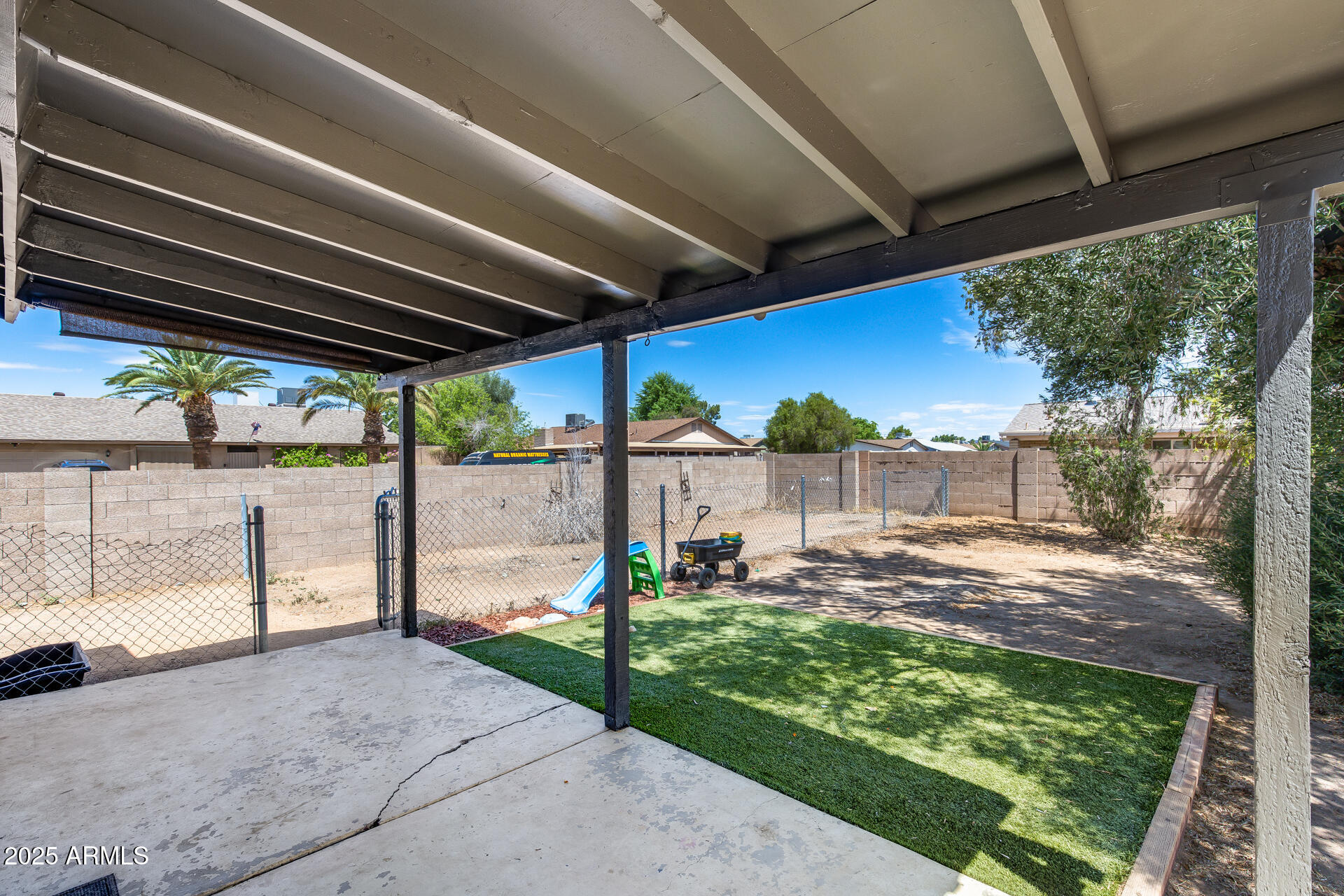 3844 West Calavar Road Phoenix, AZ 85053 - Photo 32 of 37