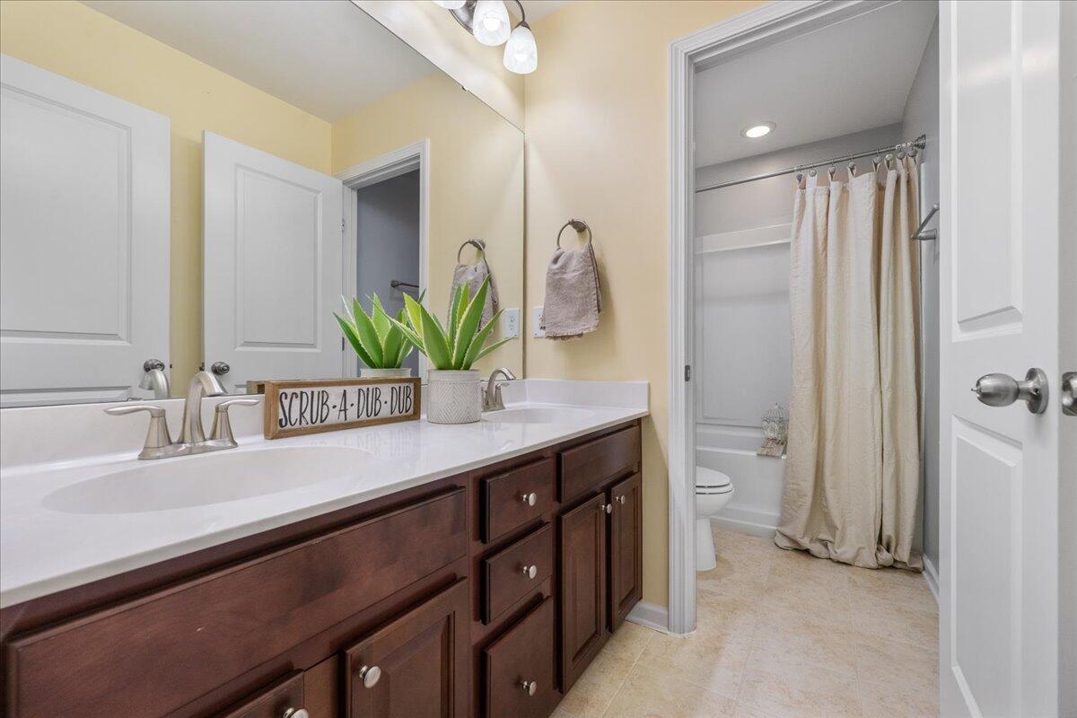 115 Radtko Road Summerville, SC 29486 - Photo 43 of 82 Guest Bathroom