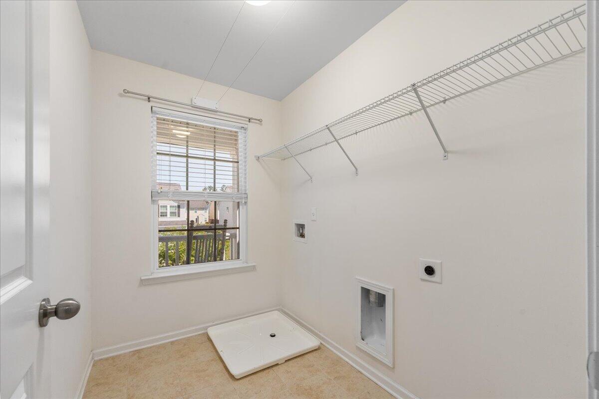 115 Radtko Road Summerville, SC 29486 - Photo 44 of 82 Laundry Room