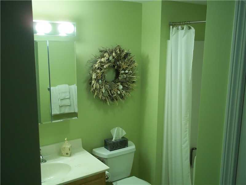 122 Spinnaker Ridge Drive, Unit 35 Wells, ME 04090 - Photo 9 of 17 Master Bath/Spa. First floor Master...