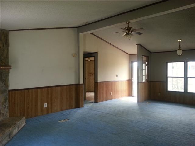 4618 Woodrow Wilson Road Springfield, TN 37172 - Photo 6 of 18 Another view of great room