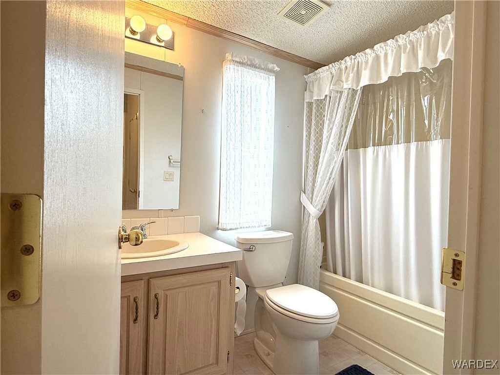 2350 Adobe Road, Unit 8 Bullhead City, AZ 86442 - Photo 29 of 39 Bathroom