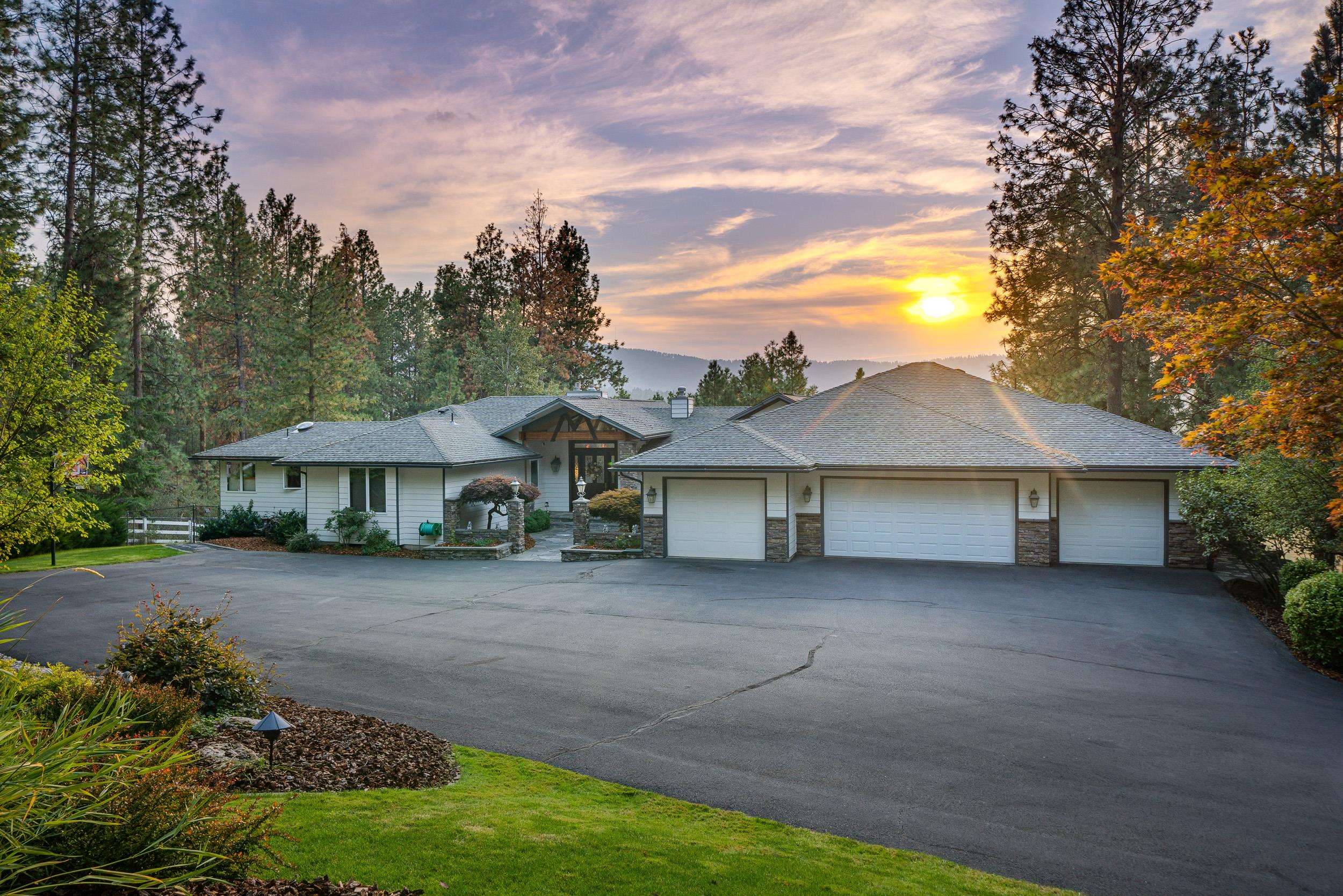 4125 South Madison Road Spokane, WA 99206 - Photo 1 of 50