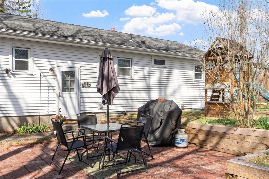 46 Rolling Acres Road Lunenburg, MA 01462 - Photo 22 of 31