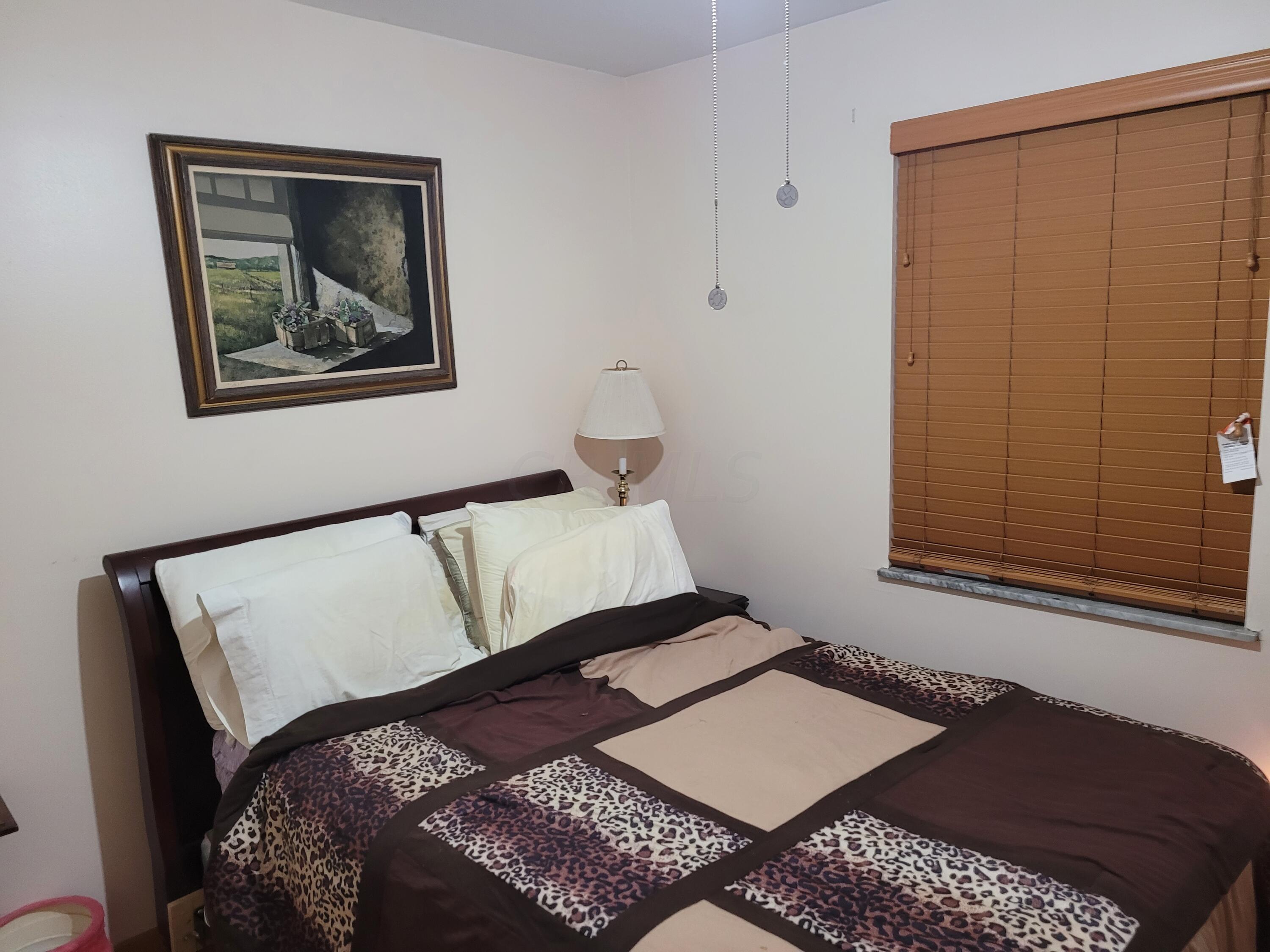 2591 Mock Road Columbus, OH 43219 - Photo 6 of 12 20221024_184741