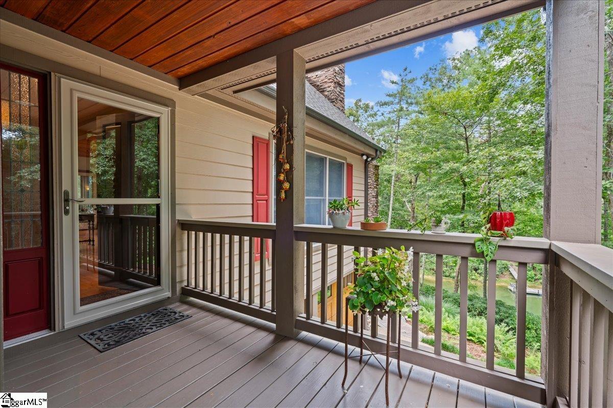 205 Pitcher Plant Lane Sunset, SC 29685 - Photo 5 of 47