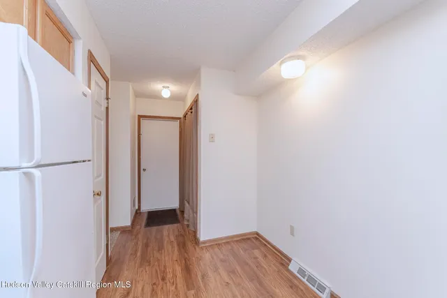 $299,900 | 5 Cottonwood Circle, Saugerties, NY 12477