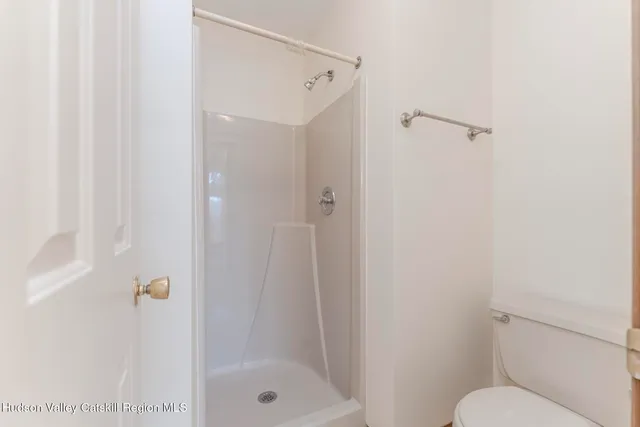 $299,900 | 5 Cottonwood Circle, Saugerties, NY 12477