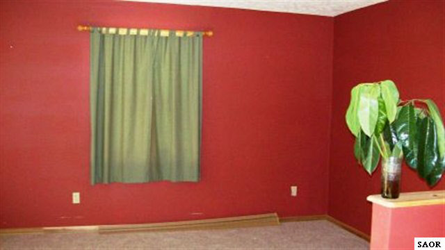 3866 East Miller Road Bancroft, MI 48414 - Photo 4 of 9 43326-3.JPG