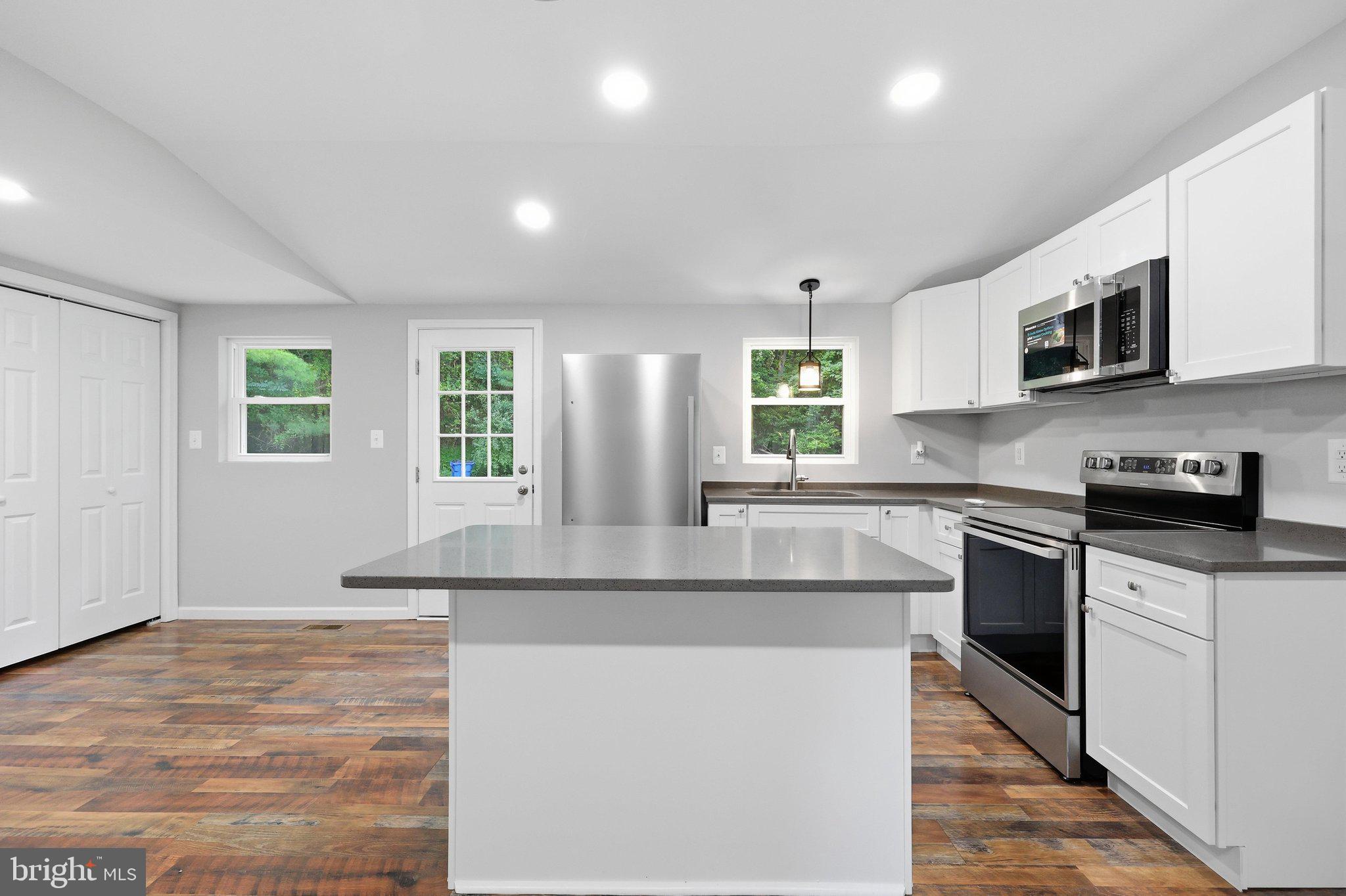 3013 East Boss Arnold Road Jefferson, MD 21755 - Photo 21 of 51 Kitchen