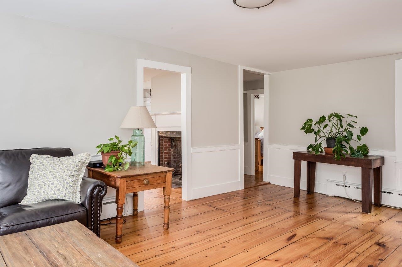 142 Piscassic Road Newfields, NH 03856 - Photo 3 of 40