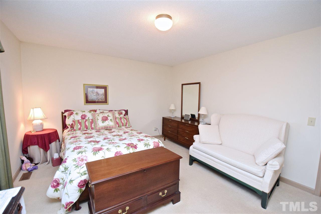 8609 Manns Loop Road Apex, NC 27539 - Photo 14 of 19 Gallery Image 14